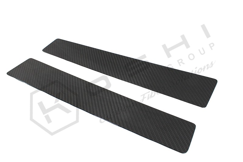 Carbon fiber Alfa Romeo 4C door sills